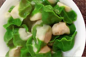 煮饺子，先煮皮还是先煮馅？牢记3点，饺子不破皮不粘连，更好吃图片