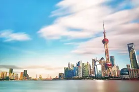 老牌上海与后起深圳，谁的繁华终成泡影？图片