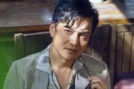 63岁吕良伟热衷分享养生秘笈，但他的年轻态却不只是养生那么简单图片