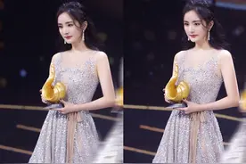 杨幂嘻哈潮流首饰变身时尚达人，糖果色耳环清新活泼，展示别样美图片