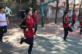 紧急提醒！转给你身边的学生！戴这种口罩跑步，医生都急了：损害不可逆图片