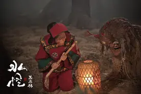 《水怪2》与《盲井》异曲同工，恐怖外衣下包裹的是人性的黑暗图片