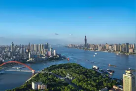 激荡四十年 中国新一线城市GDP沉浮录图片