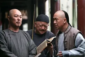 乾隆吟出上联：一日日二日昌三日晶，纪晓岚的下联看了拍案叫绝图片