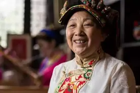 她是1根绣针吸金800万，被爱马仕看中的四川大妈，凭实力走向国际图片