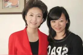 新闻主播海霞：与科学家丈夫差点成丁克，现在和女儿合照如姐妹图片