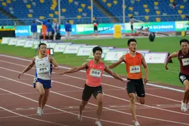 飞人苏炳添，9秒95夺冠图片