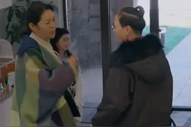 宋丹丹倪萍时隔24年和解：人在顺境的时候，容易忽略别人的感受图片