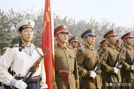 80年代，中国下辖了6个炮兵师，一个师拥有多少人和炮？图片