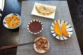 这早餐，好吃绝了，有荤有素有营养，网友：孩子太幸福了图片
