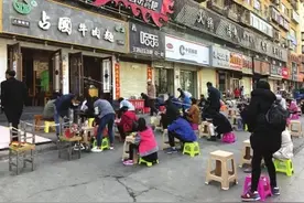 兰州近800家牛肉面馆复工营业 正宁路夜市暂不开放图片