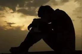 男子身染艾滋后与妻同谋，捂死年仅四岁的儿子，全因心态崩了？图片