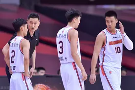广东队三后卫与浙江队三后卫全方位数据对比，到底谁强谁弱？图片