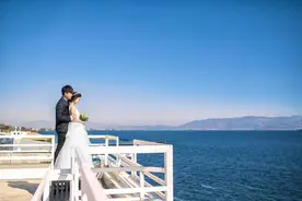 准儿媳怀孕，婆婆说交出陪嫁房才能办婚礼，她忍痛做了流产图片