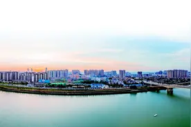 城市向东！这里是南宁对接世界的“窗口”图片