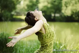 I was at a standstill 我依然站在那里？这可不是静止的画面哟图片