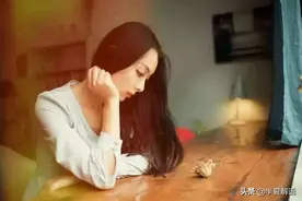 婆婆责怪儿媳不养老，却被儿子怒怼：上百万拆迁款，你全都给弟弟图片