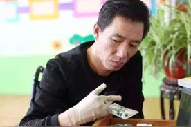 24年前，因捡一条“钥匙链”，只剩一条右臂的宋学文，结局怎样图片