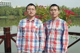 湖北学霸双胞胎：一人弃清华，一人弃中科院，为照顾母亲同留武汉图片