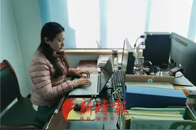山东90后公务员：告诉你一个真实的公务员生活图片