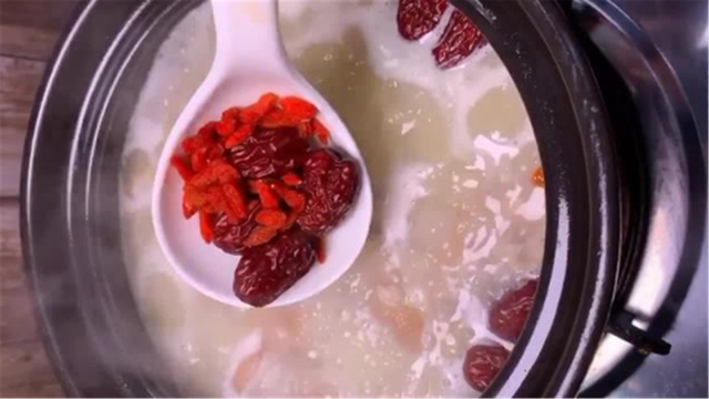 花胶能与黄豆一起煲吗 2026年花胶能与黄豆一起煲吗怎么做