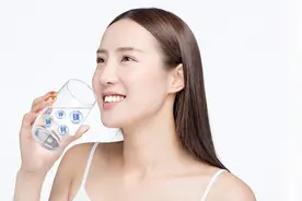 饮水中的矿物元素无可替代，喝水要喝含有矿物元素的健康水图片