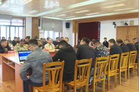 最新消息丨融创中国将在阳朔投资文旅小镇和兴坪水镇项目，我县全力推进图片