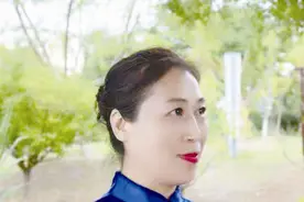 她圆了美丽旗袍梦，记江苏省盐城市大丰区大中街道文化站如梦旗袍队队长李莉图片