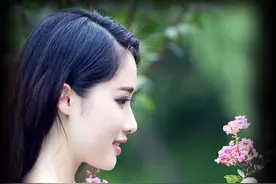 我们都曾经那么寂寞，才真的懂彼此的软弱图片