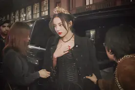 迪丽热巴是美的代名词，看圈内明星如何评价？图片