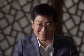 同样是长时间停更转型，为何敬汉卿成功了，朱一旦却翻车了？图片