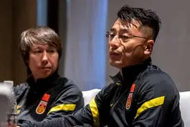国足0:3惨败15小时后！官媒表态说出球迷心声，李铁这次确实错了图片