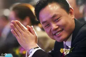 国美之父黄光裕图片