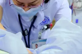 肾功能不全原因有哪些？肾病患者最关心的2个话题图片