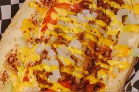乃万来过的黑胶唱片店，美式热狗超好恰图片