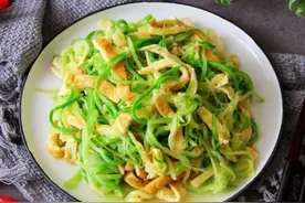 立秋后多食此菜，每天炒一盘，补钙质，长个头，肌肤细腻年轻图片