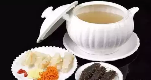 花胶西洋参干瑶柱炖排骨汤的功效 2026年花胶排骨汤加西洋参效果 花胶西洋参干瑶柱炖排骨汤的功效 2026年花胶排骨汤加西洋参效果
