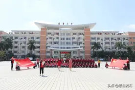 蒙自：我对祖国说句话 最美祝福献给您图片