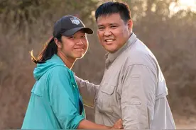 中国最牛夫妻，卖掉家产出游，10年回来发现赚了2个亿！图片