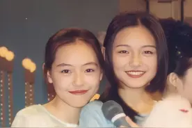 “姐妹花”被封杀，黑帮大佬一个电话摆平图片