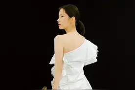【少女时代】【徐贤】0420 Esquire Korea 5月号图片