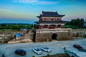 它是湖北仙桃市的“母亲城”，迄今有1500多年历史，曾遭日军轰炸图片