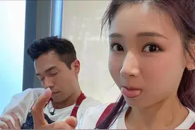 恭喜！TVB新一代女神疑新恋情曝光，与混血飞机师在街头缠绵图片