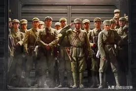 《长津湖》最燃彩蛋——钢七连图片