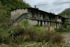 毕节一军工厂，因物资贫乏建筑由石头垒砌，从热闹逐步走向衰败图片