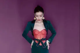 圣诞红配绿，被误解的高级CP图片
