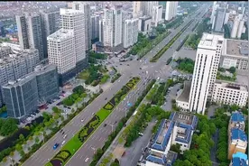 【安全提示】之十二：交通安全警示片《血泪的代价》图片