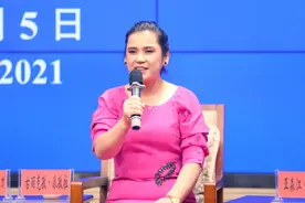 古丽克孜 • 派孜拉一家的幸福生活图片