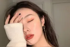 4个方法，教你拍出头像感自拍图片