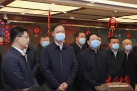 卢东亮张强带队赴晋能控股集团调研检查安全生产并与集团公司郭金刚李国彪举行工作会谈图片